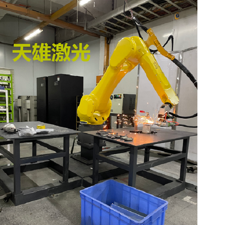 三(sān)維機械(xiè)手激光切割機