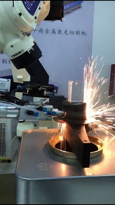 機（jī）械手激光切割樣品圖